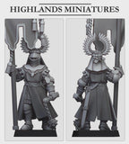 Gallia Battle Standard Bearer - Highlands Miniatures